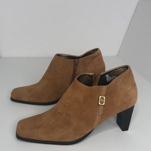 Mister Shoes Fanta Leather Booties   NEW